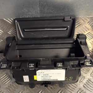 Divers PEUGEOT 208 2 PHASE 1 Essence - Image 1