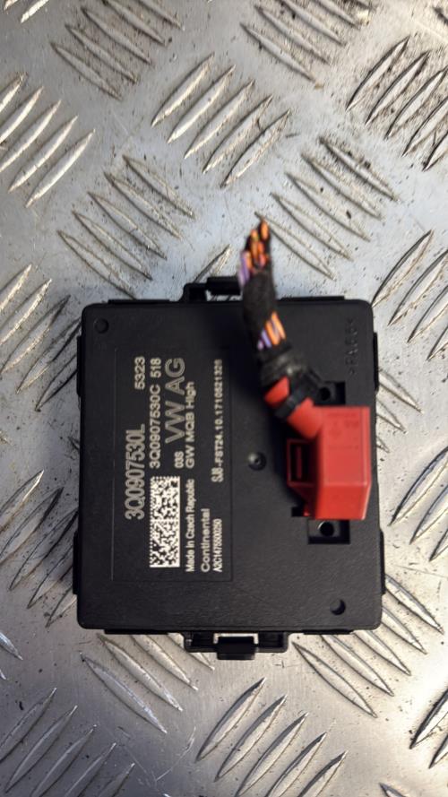 Module électronique VOLKSWAGEN GOLF 7 PHASE 2 Essence - Image 1