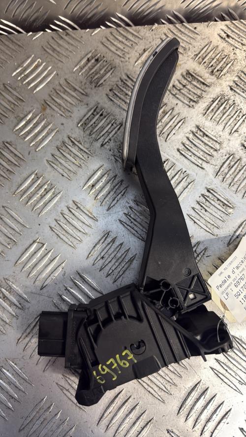 Pedale d'accelerateur VOLKSWAGEN GOLF 7 PHASE 2 Essence - Image 1