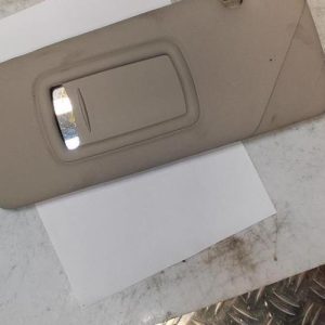 Pare soleil gauche RENAULT MEGANE 3 PHASE 1 Diesel - Image 1