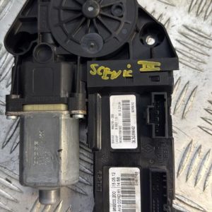Moteur leve vitre avant gauche RENAULT GRAND SCENIC 3 PHASE 1 Diesel - Image 1