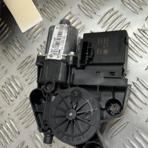Moteur leve vitre arriere droit RENAULT SCENIC 3 PHASE 3 Diesel - Image 1