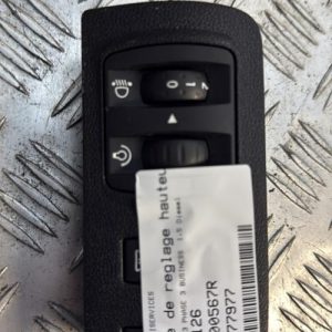 Commande de reglage hauteur de phare RENAULT MEGANE 3 PHASE 3 Diesel - Image 1