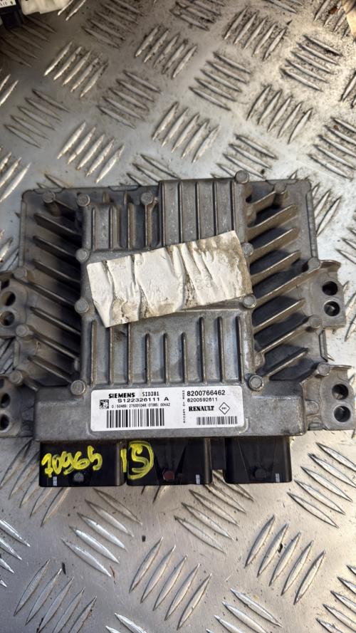 Calculateur moteur RENAULT SCENIC 2 PHASE 2 Diesel - Image 1