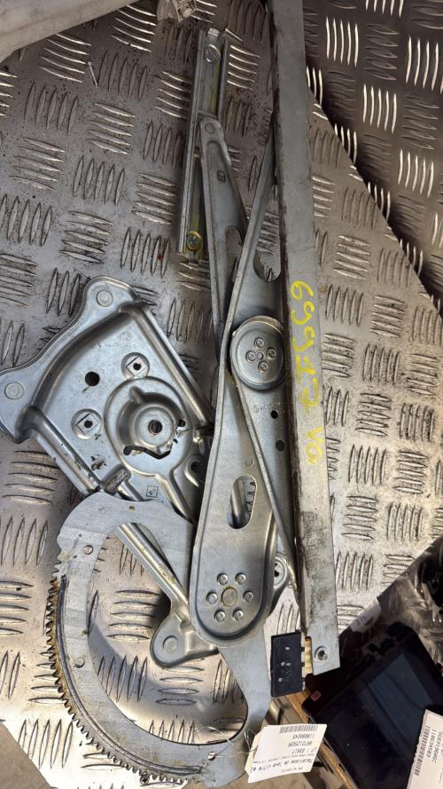 Mecanisme de leve vitre electrique avant gauche RENAULT GRAND SCENIC 3 PHASE 1 Diesel - Image 2