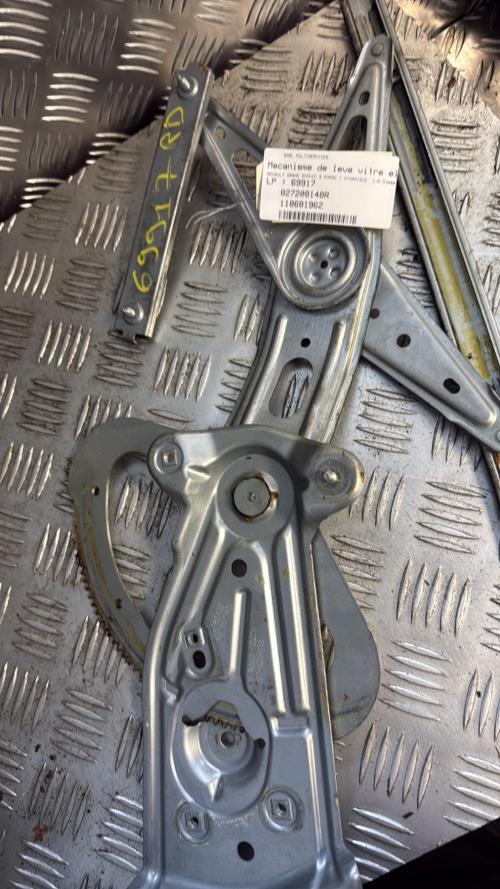 Mecanisme de leve vitre electrique arriere droit RENAULT GRAND SCENIC 3 PHASE 1 Diesel - Image 3