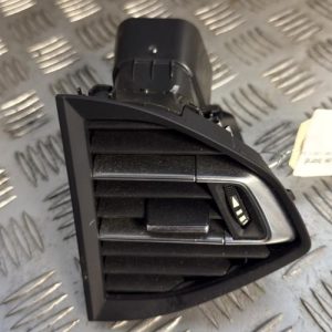 Aerateur tableau de bord PEUGEOT 3008 1 PHASE 1 Diesel - Image 1