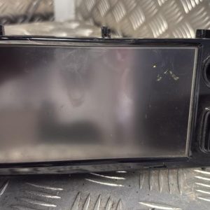 Autoradio d'origine RENAULT CLIO 4 PHASE 1 Diesel - Image 1