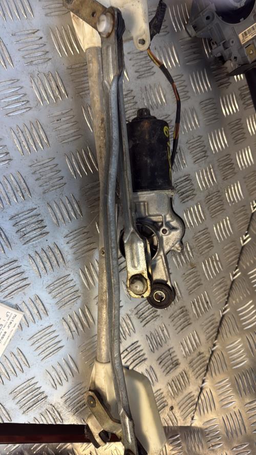 Moteur essuie glace avant NISSAN MICRA 3 PHASE 2 Diesel - Image 3