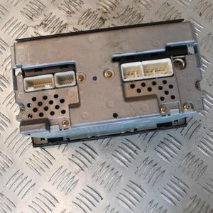 Autoradio d'origine TOYOTA AVENSIS 2 PHASE 1 BREAK Diesel - Image 1