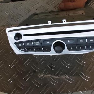 Autoradio d'origine RENAULT GRAND SCENIC 3 PHASE 1 Diesel - Image 1