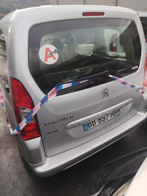 Serrure avant gauche PEUGEOT PARTNER 2 PHASE 1 Diesel - Image 6