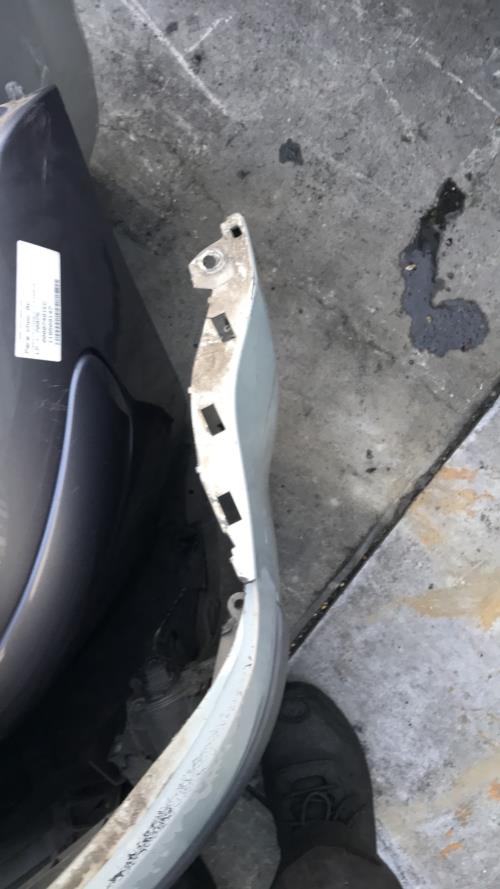 Pare choc avant RENAULT SCENIC 2 PHASE 2 Diesel - Image 5