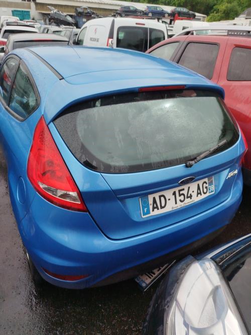 Pare choc arriere FORD FIESTA 6 PHASE 1 Essence - Image 4