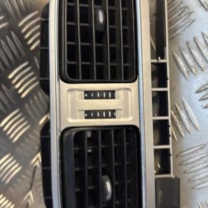 Aerateur tableau de bord VOLKSWAGEN POLO 5 PHASE 2 Essence - Image 1