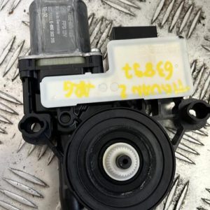 Moteur leve vitre arriere gauche VOLKSWAGEN TIGUAN 2 PHASE 1 Essence - Image 1