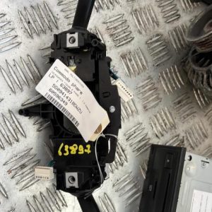 Commodo phare VOLKSWAGEN TIGUAN 2 PHASE 1 Essence - Image 1