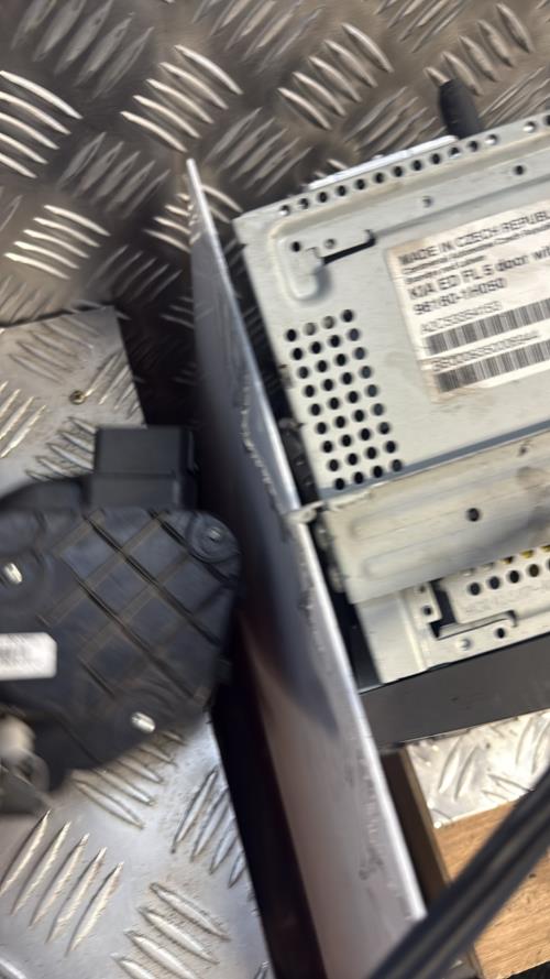 Serrure avant droit VOLVO C 30 PHASE 1 Diesel - Image 1