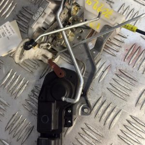 Serrure avant droit PEUGEOT 107 PHASE 2 Essence - Image 1