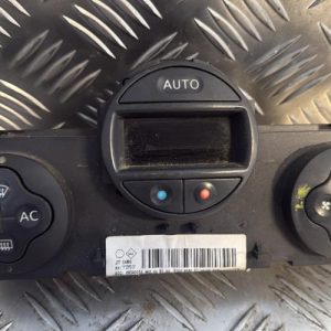 Commande chauffage RENAULT MODUS PHASE 1 Diesel - Image 1