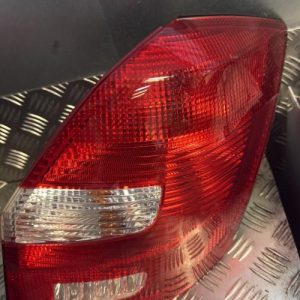 Feu arriere principal droit (feux) SKODA FABIA 2 PHASE 2 Essence - Image 1