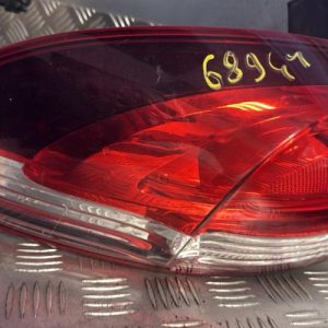 Feu arriere principal gauche (feux) RENAULT CLIO 4 PHASE 1 BREAK Diesel - Image 1