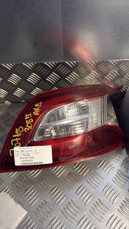 Feu arriere principal droit (feux) PEUGEOT 308 2 PHASE 1 Diesel - Image 1