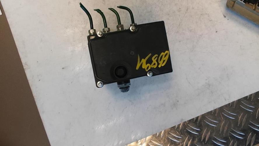 Bloc ABS (freins anti-blocage) RENAULT TWINGO 2 PHASE 1 Essence - Image 1