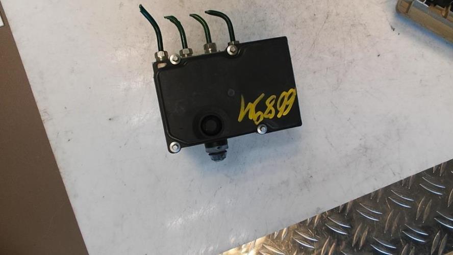 Bloc ABS (freins anti-blocage) RENAULT TWINGO 2 PHASE 1 Essence - Image 3