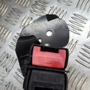 Attache ceinture arriere gauche RENAULT CLIO 2 CAMPUS PHASE 2 Essence - Image 1