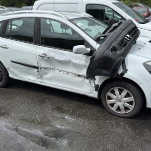 Calculateur moteur RENAULT CLIO 3 PHASE 1 BREAK Diesel - Image 1