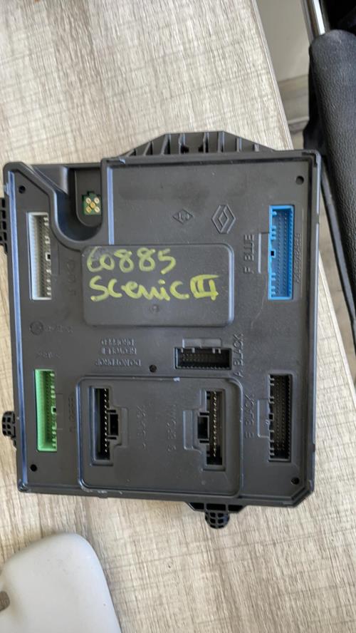 Boitier BSI RENAULT SCENIC 3 PHASE 1 Diesel - Image 1