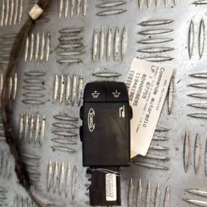 Commande autoradio RENAULT CLIO 2 CAMPUS PHASE 1 Diesel - Image 1