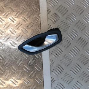 Poignee interieur avant droit RENAULT GRAND SCENIC 3 PHASE 1 Diesel - Image 1