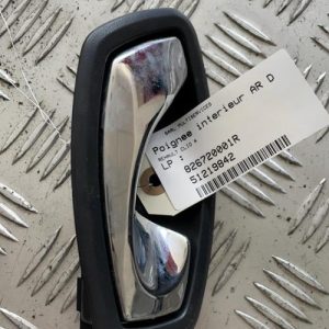 Poignee interieur arriere droit RENAULT CLIO 4 PHASE 1 - Image 1