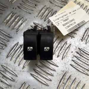 Interrupteur de leve vitre avant gauche RENAULT SCENIC 2 PHASE 1 Diesel - Image 1