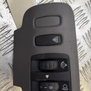 Commande de reglage hauteur de phare RENAULT SCENIC 2 PHASE 1 Essence/GPL - Image 1