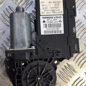 Moteur leve vitre avant droit AUDI A4 2 AVANT PHASE 2 BREAK Diesel - Image 1