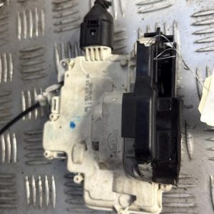 Serrure avant droit AUDI A4 2 AVANT PHASE 2 BREAK Diesel - Image 1