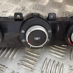 Commande chauffage KIA CEE-D 1 SPORT WAGON PHASE 2 BREAK Diesel - Image 1