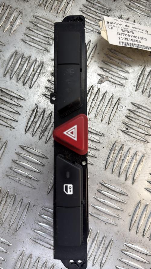 Bouton de warning KIA CEE-D 1 SPORT WAGON PHASE 2 BREAK Diesel - Image 3
