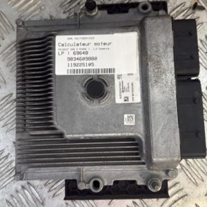 Calculateur moteur PEUGEOT 208 2 PHASE 1 Essence - Image 1