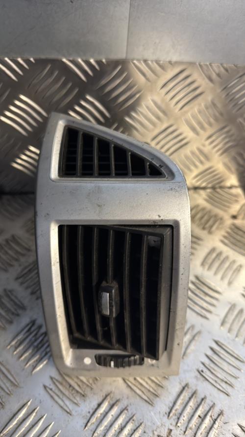 Aerateur tableau de bord avant droit FIAT DUCATO 3 PHASE 2 Essence/Gaz naturel - Image 2