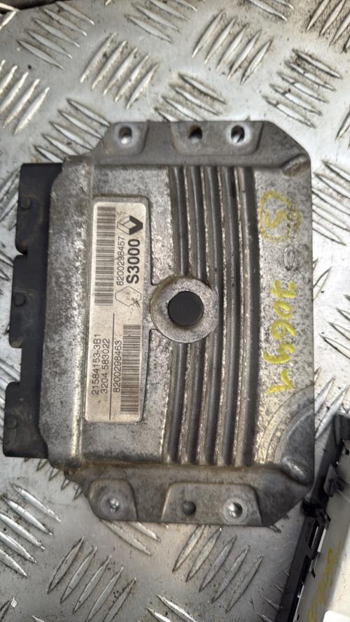 Calculateur moteur RENAULT SCENIC 2 PHASE 1 Essence/GPL - Image 1