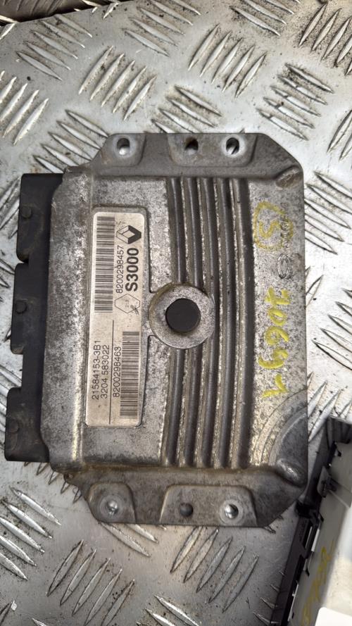 Calculateur moteur RENAULT SCENIC 2 PHASE 1 Essence/GPL - Image 2