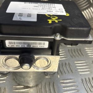 Bloc ABS (freins anti-blocage) AUDI A4 2 AVANT PHASE 2 BREAK Diesel - Image 1