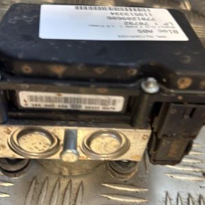Bloc ABS (freins anti-blocage) RENAULT CLIO 3 PHASE 1 Diesel - Image 1
