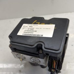 Bloc ABS (freins anti-blocage) RENAULT CLIO 4 PHASE 1 BREAK Essence - Image 1