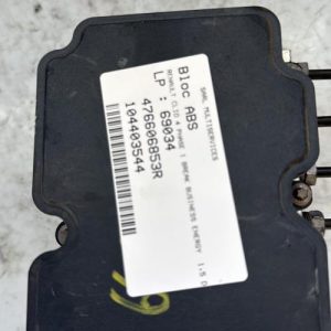 Bloc ABS (freins anti-blocage) RENAULT CLIO 4 PHASE 1 BREAK Diesel - Image 1