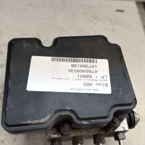 Bloc ABS (freins anti-blocage) DACIA SANDERO 2 PHASE 1 Essence - Image 1